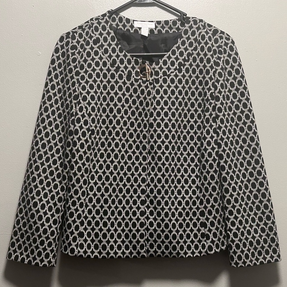 Charter Club Petite Black Jacket w/ White Circle Design  Gold Toggle Closure